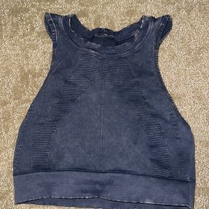 Nux one by one seamless yoga crop top